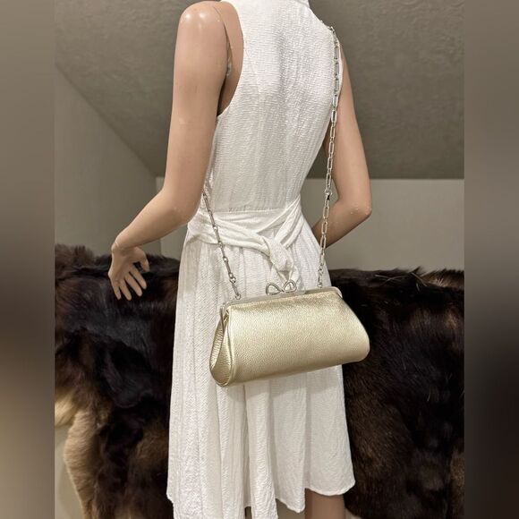 Gold Togo Cowhide Calfskin Handmade “Bow” Shaped Kisslock Baguette Bag/Crossbody - Picture 8 of 16